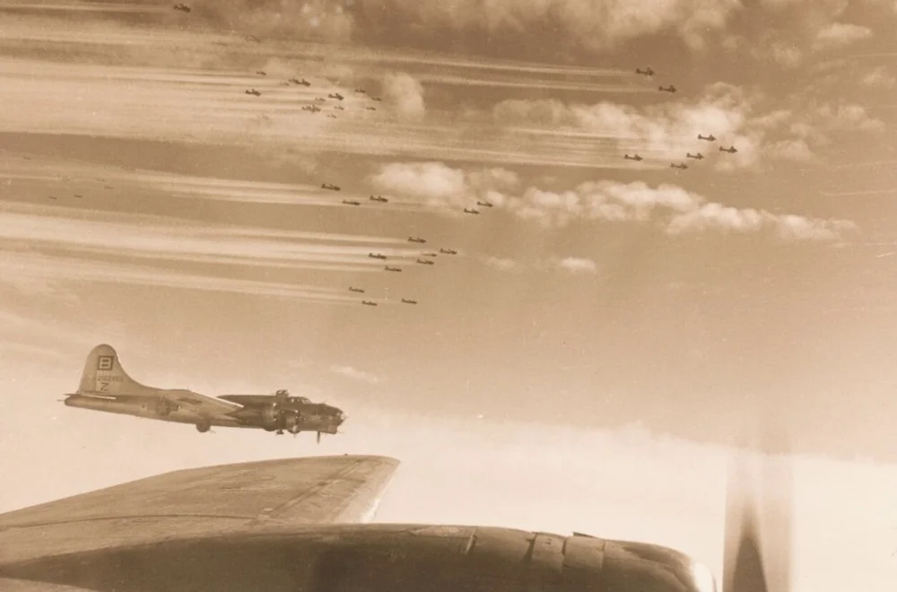 B-17 Flying Fortress — The 95th Bomb Group (H)